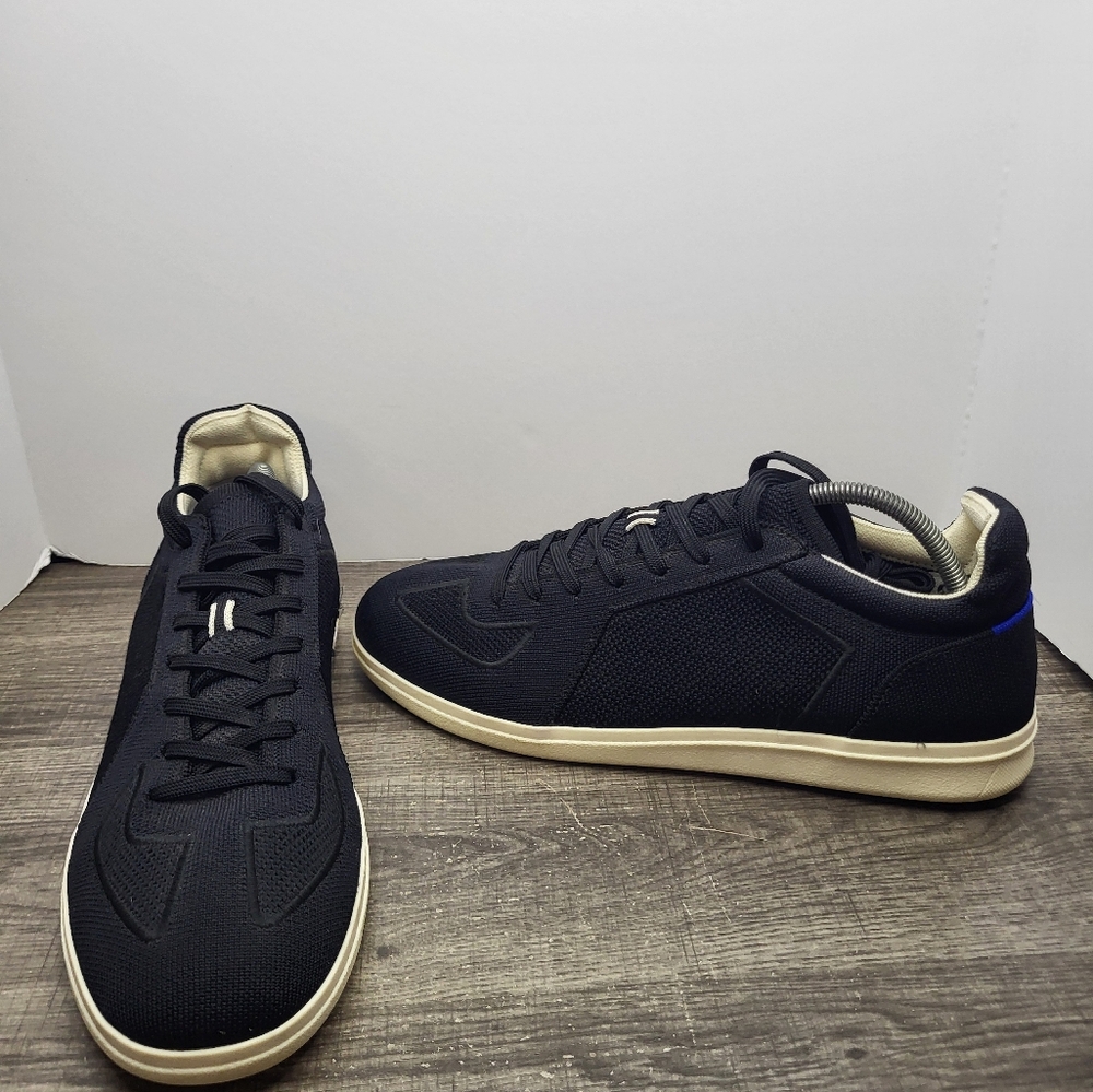 Rothy’s Mens size 11.5 RS01 Sneakers Shoes Black Color Rothys
